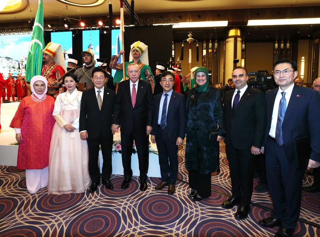 Türk Kızılay, Güney Koreli ilaç şirketi SK Plasma ile ortak ilaç tesisi kurdu