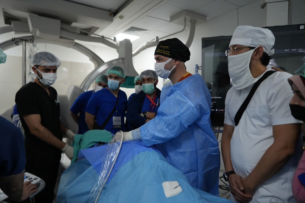 Kocaeli'de 'iğneyle' tümör tedavisi gerçekleştirildi